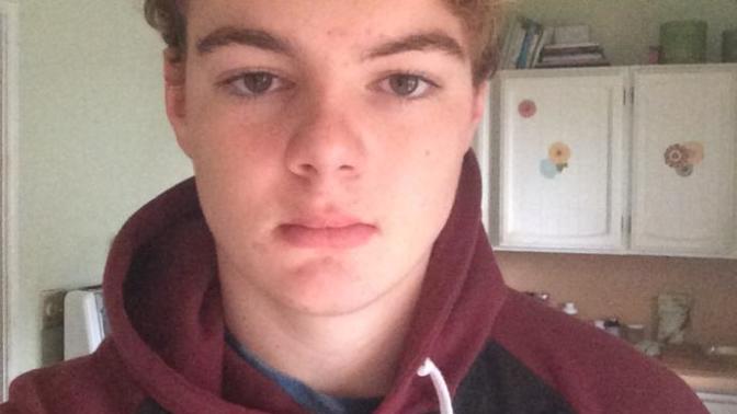 Girls, Do I look like dating material?