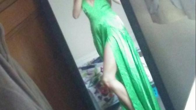 Help deciding on whether to keep or return dress?