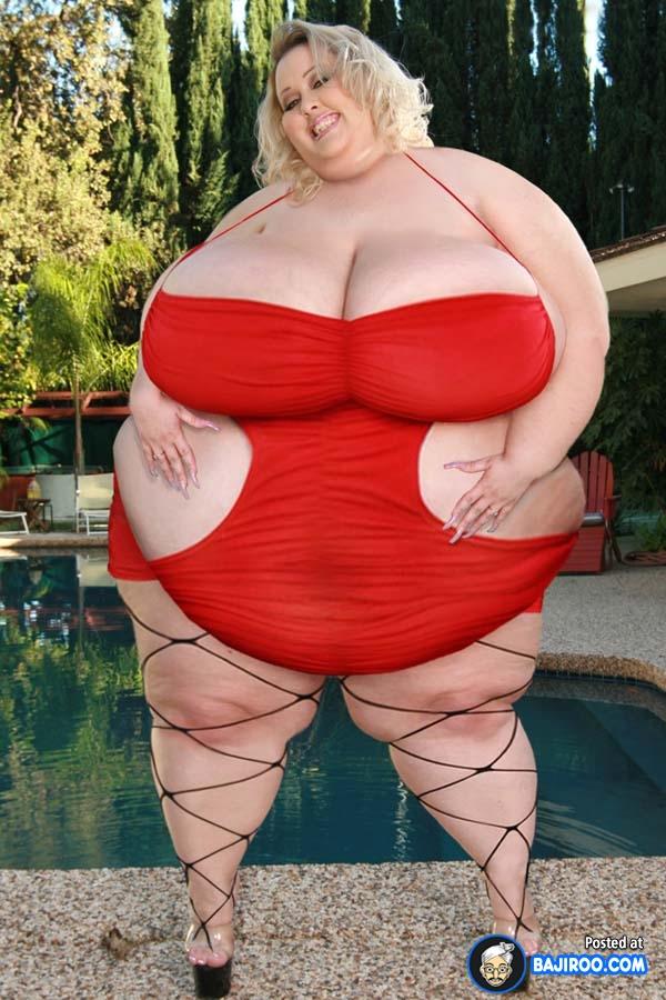 Guys, Do you find Women wearing red more attractive?