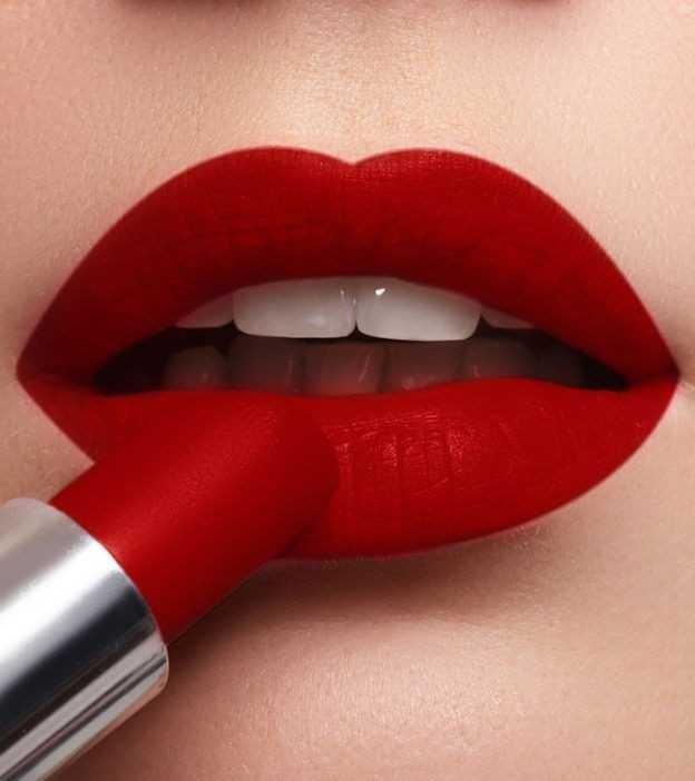 Is red lipstick sexy and a turn on?