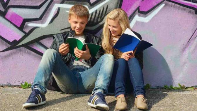 Is dating in high school worth it? Does it last?