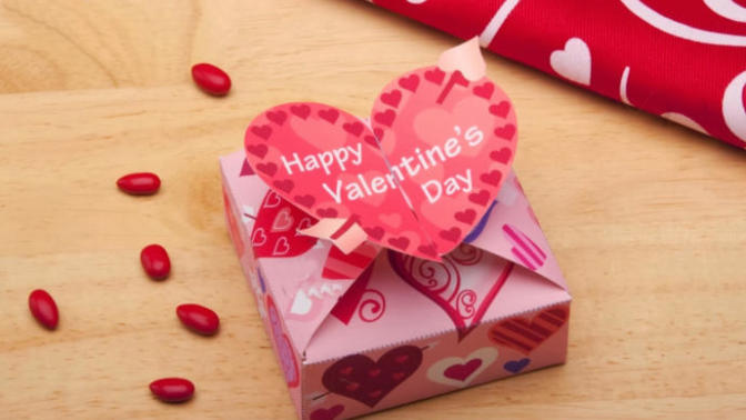 What do guys like getting for Valentine's Day?