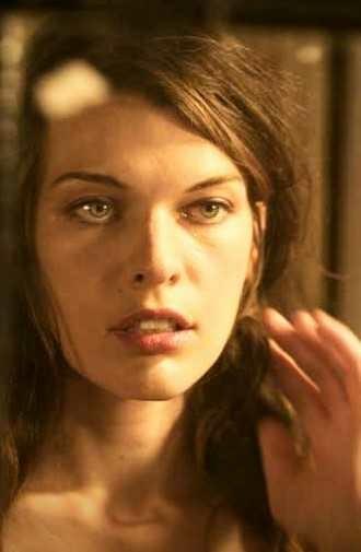 Do you have a picture of the person with the most beautiful eyes that you have ever seen? Post them pls?
