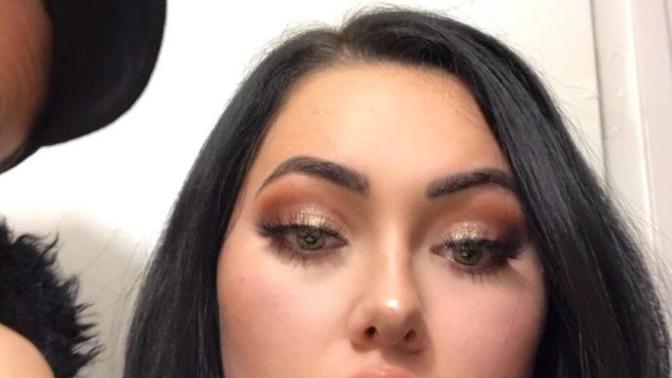 Which kind of makeup look would guys prefer on Valentine's day?
