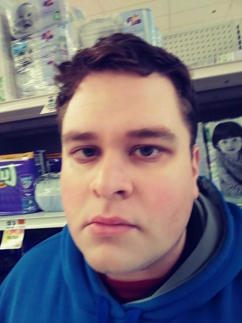 I hate my life I'm 24 never had a girlfriend or been kissed still a virgin never a date even and no good looking girls want me I'm fat ugly and short?
