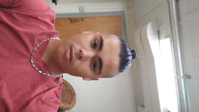 Ladies, please help! Should I cut my hair??