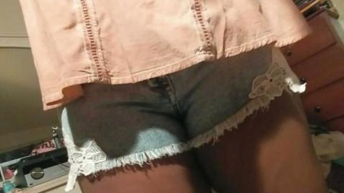 What do you think about girls with cellulite wearing shorts?
