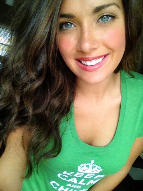 Guys, what is your favorite hair/eye color combo on a girl?
