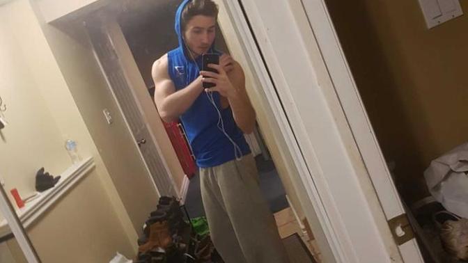 How do I look and what are my best features?
