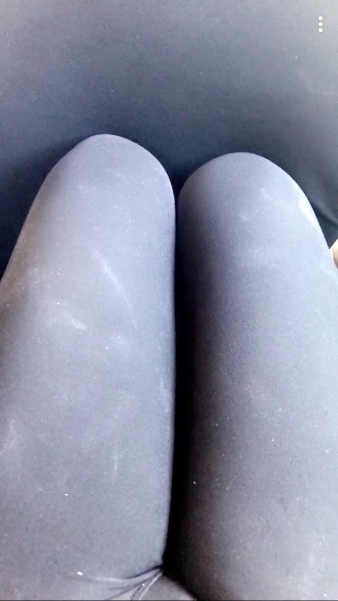 Are my legs thicc?