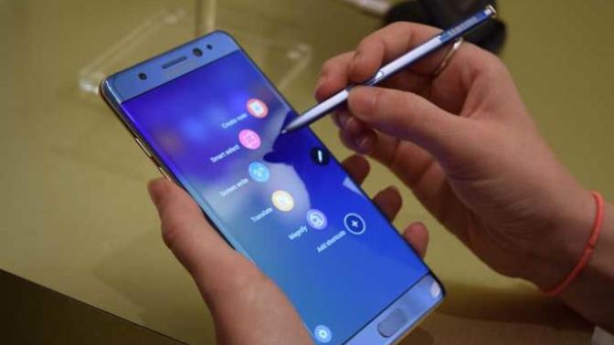Samsung galaxy note 8 vs. iphone x?