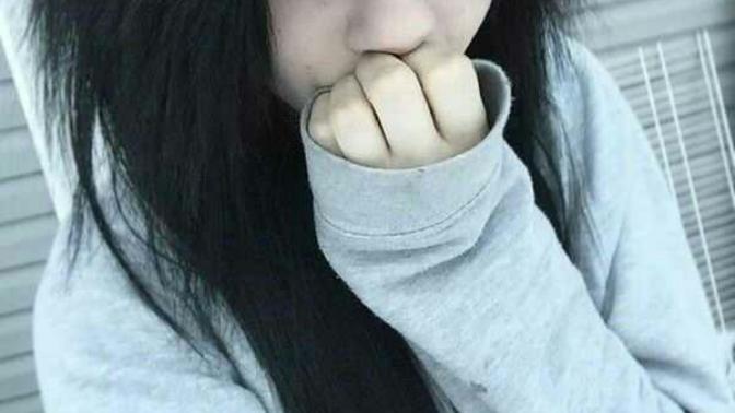 Are Emo girls pretty?