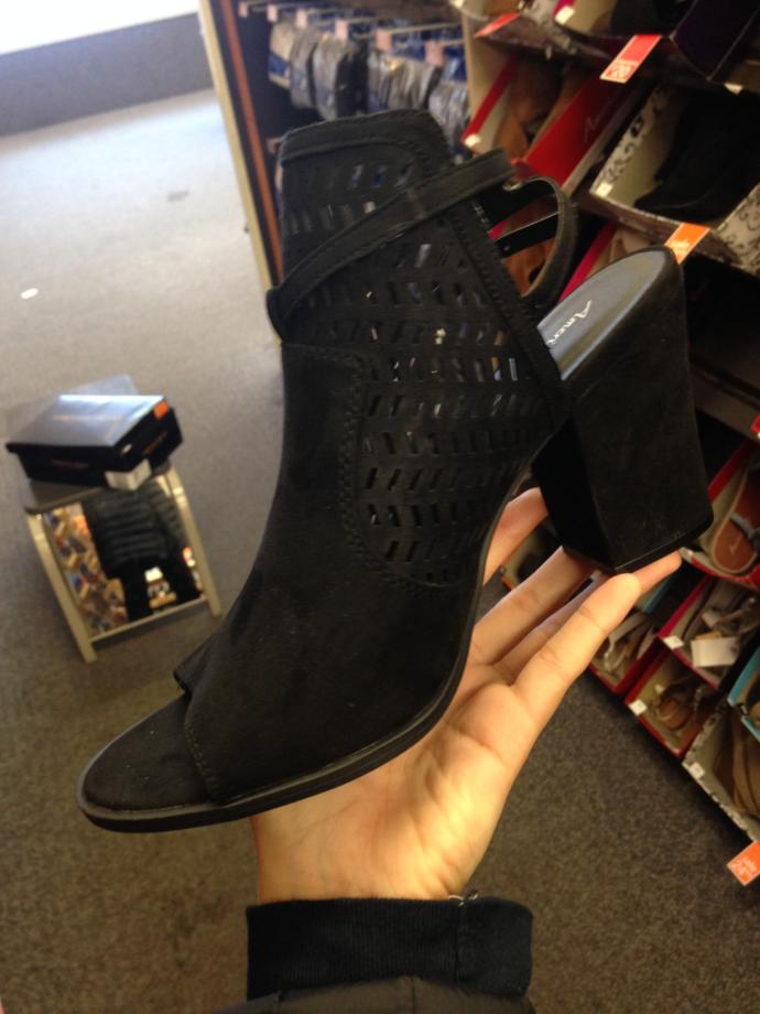 Which pair of heels should I get?