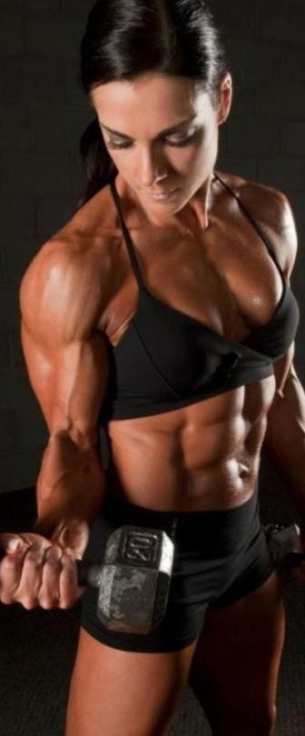 Curvy, skinny or girl with abs?