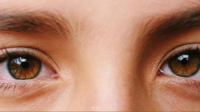 Which eyes color do you like more in a girl?