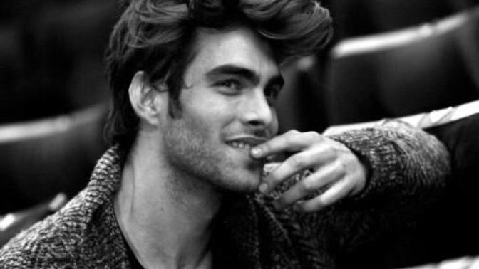 What does your dream girl/guy look like?