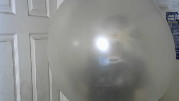 Can you blow bubbles with Gum?
