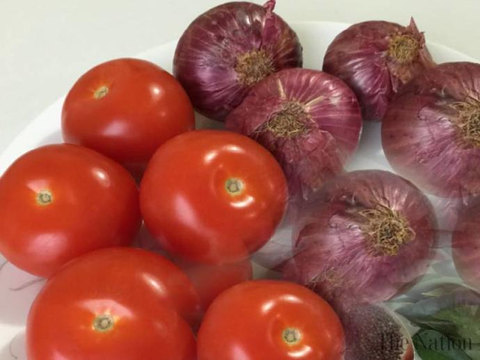Tomatoes vs onions?