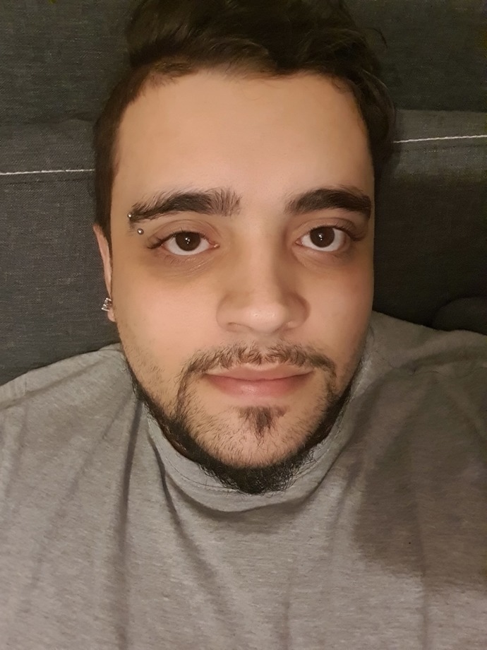 Do girls find eyebrow piercings on guys attractive or not?