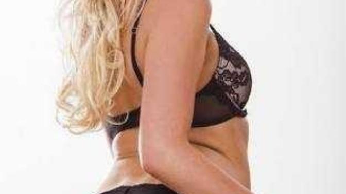 Mia malkova or dani Daniels?