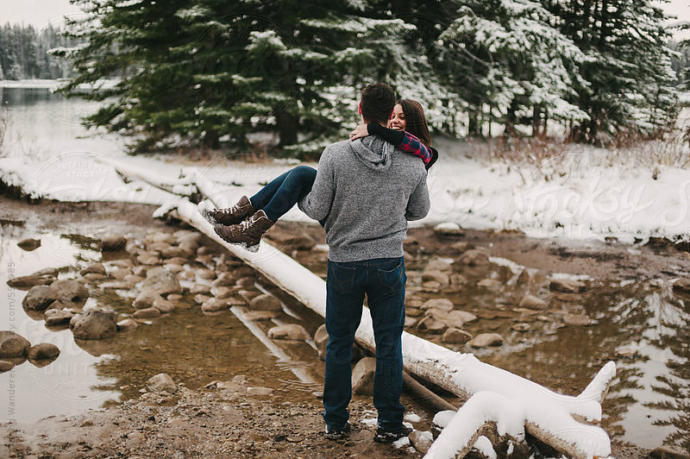 Girls, how does it make you feel being carried in his arms? What if he isn't strong enough?