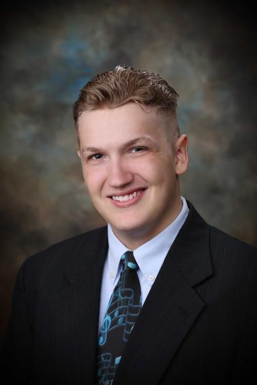 Ladies, what are your first impressions when you look at me? Also am I attractive at all?