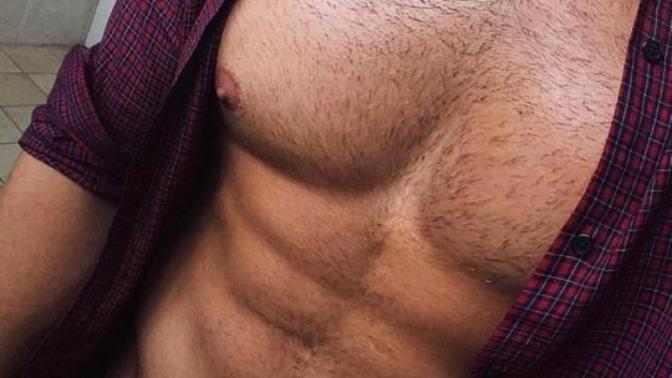 Girls, Can you give your views on male body?