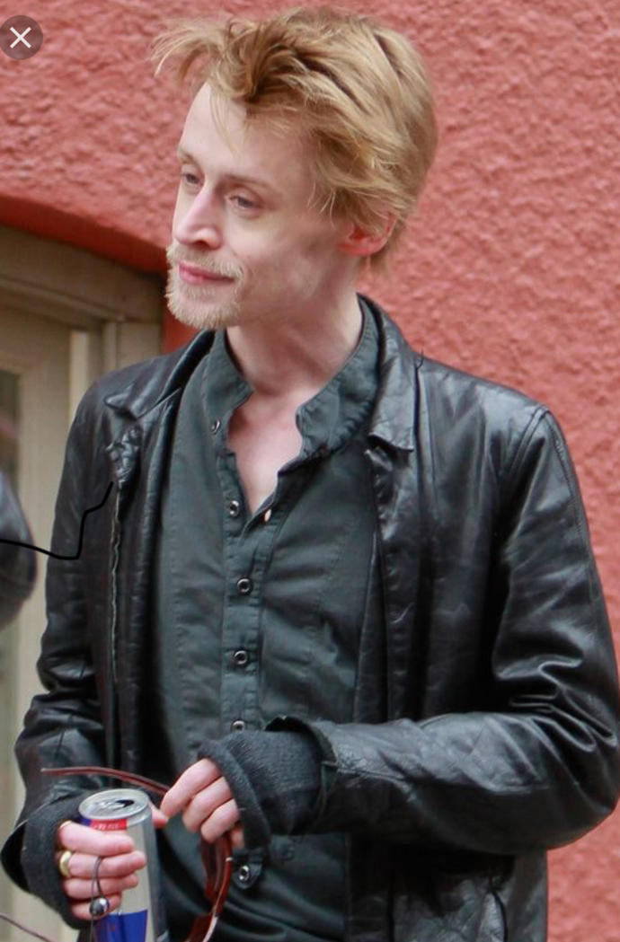 Who Do you think is the ugliest man alive ? 