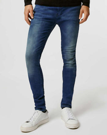 What jeans/pants do girls love most to see on man?