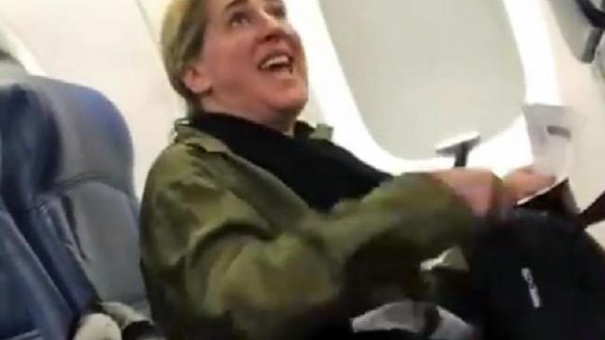 Have you seen this woman berating the flight attendant: A justified reaction from Susan Perez or a rude power play move?