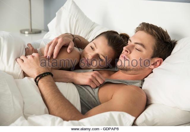 you guys get pleasure by taking your girlfriend on your arms,and feeling protective thinking She look so pure,and fragile and you feel like a white knight?