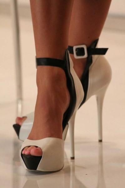 Do you prefer a girl in heels?