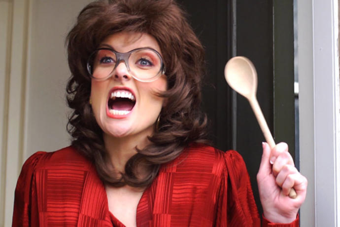 What do you find more intimidating, an angry Irish mother(mammy) with a wooden spoon or an angry Mexican/Hispanic mother with a chancla(flip flops)?