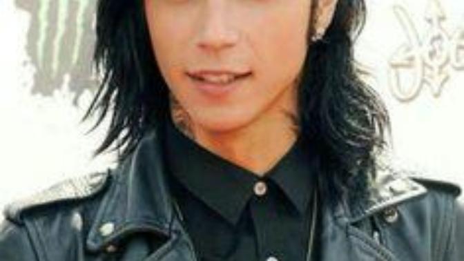 Do you girls like this type of hairstyle on a guy?