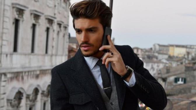 Is it true that Italian guys are romantic?
