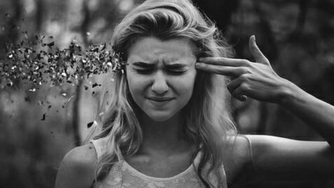 WHAT SHOULD A WOMEN IN MY POSITION DO? DEALING WITH A PLAYER OR?