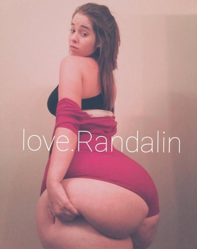 What are your thoughts on this young Instagram girl from Atlanta, Georgia, USA, being Instagram famous for having one of, if not, the largest/fattest?