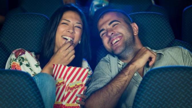 Guys, what makes you invite a girl to the cinema on the first date?