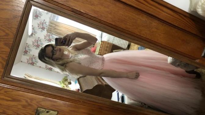 Would you go to prom with me looking like this?