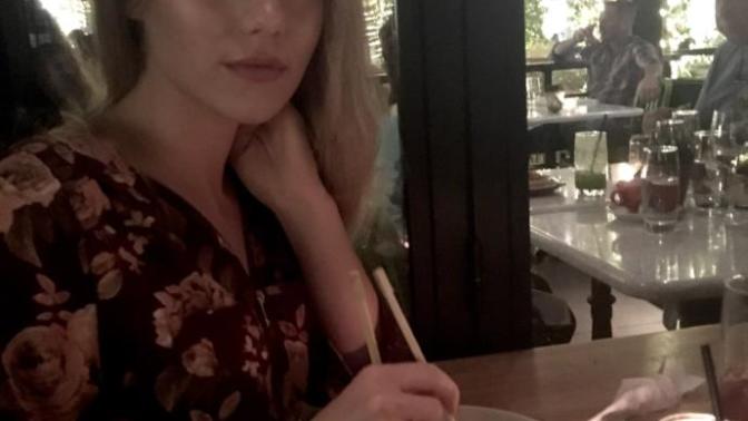 Guys, I’m about to ask a stupid question that normally makes people role there eyes... Is my forehead unattractive or too big? Please read on :)?