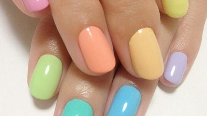 What nail polish color do guys like/dislike most?