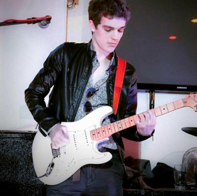 What do you guys think of my new guitar, its an arctic white strat?