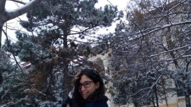 Can you guys rate me? please mention your age and you can detail how I seem to you , I really would appreciate some long answers?