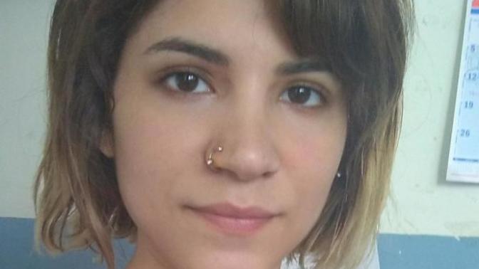 If im going on a first date would a guy want me to take time to put some makeup on, or just go natural?