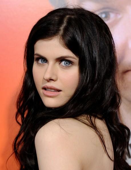 Which of these actresses have the nicest face?