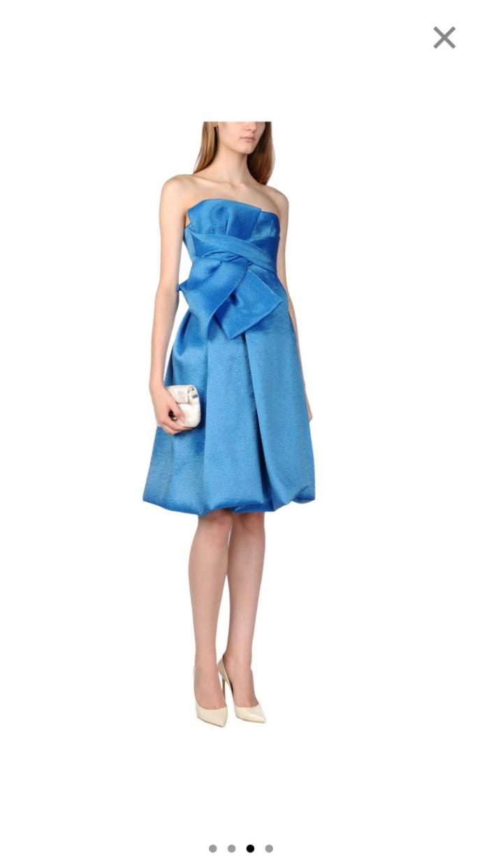 If money was no object which of the following dresses would you buy for our first date??