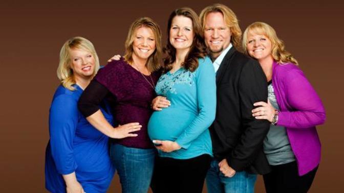 Should polygamy be legalized if gay marriage is legal?