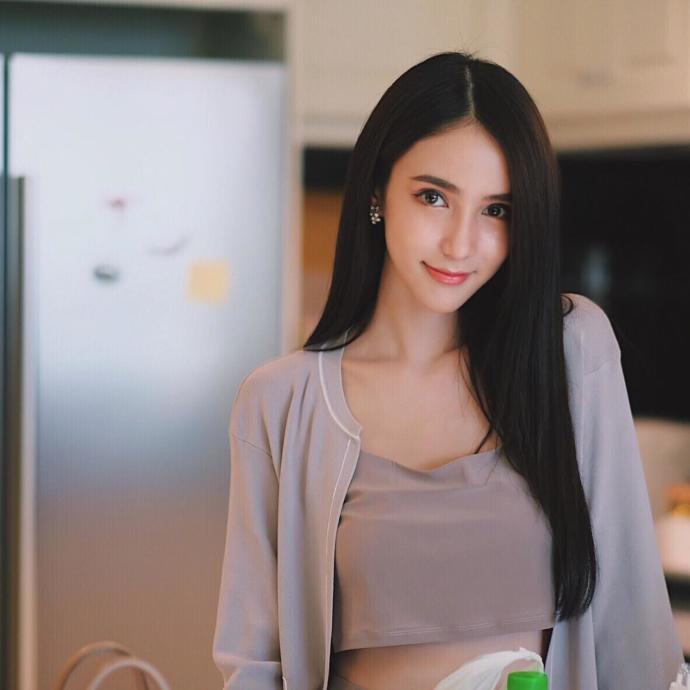 Who would you say is the prettiest transgender woman in Thailand?