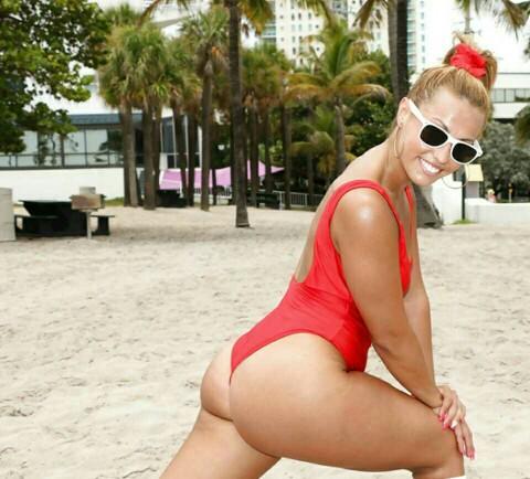 Guys/gals you're on a beach date with your gf/bf and a girl in a small bikini stretches in front of your boyfriend like this then smiles.what will you do??