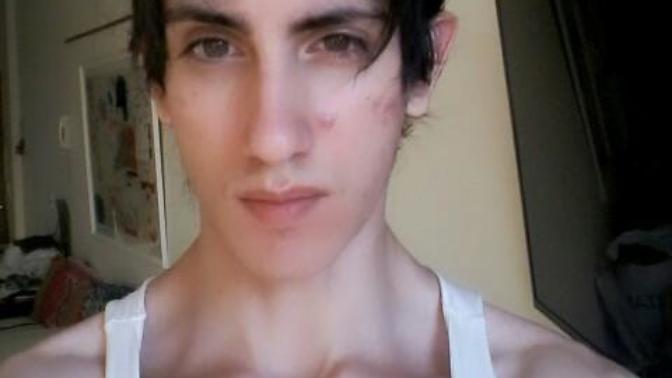 Men and collarbone?